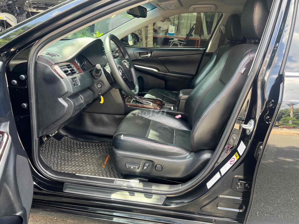 Toyota Camry 2.5Q 2017 - ảnh 5
