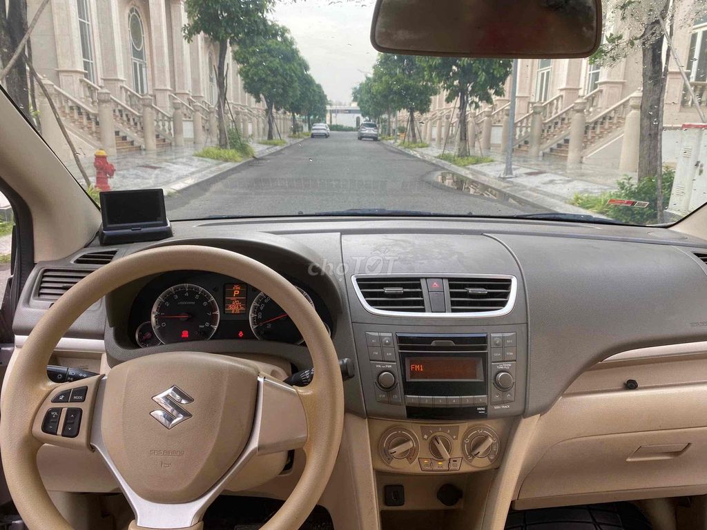 Suzuki Ertiga 2016 - ảnh 5