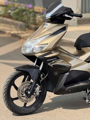 Honda Air Blade 2010 - ảnh 1