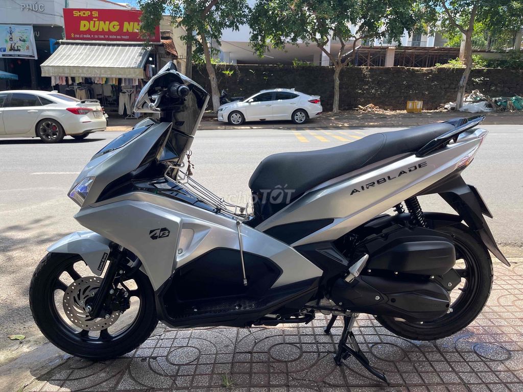 Honda AirBlade 2018 - ảnh 5
