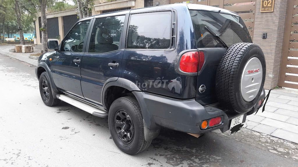 Nissan Terra 2004 - ảnh 5