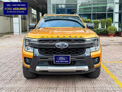 Ford Everest 2023 - ảnh 1