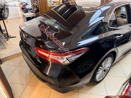 Toyota Camry 2.5Q 2020 - ảnh 3