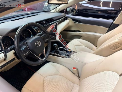 Toyota Camry 2.5Q 2020 - ảnh 5
