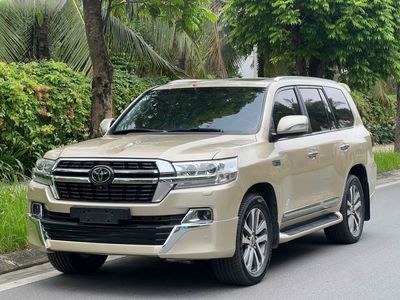 Toyota Land Cruiser 2016 - ảnh 1