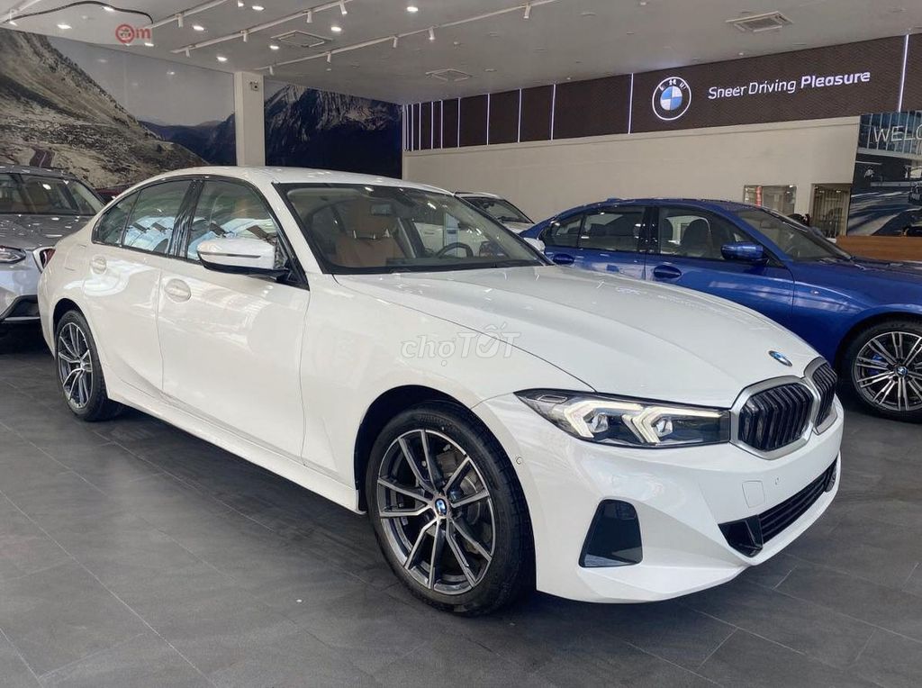 BMW 3 Series 2025 - ảnh 5