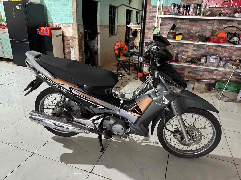 Honda Future 2010 - ảnh 1