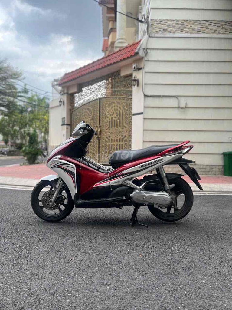 Honda Air Blade 2012 - ảnh 2