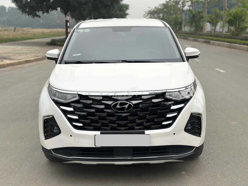 Hyundai Custin 2023 - ảnh 1