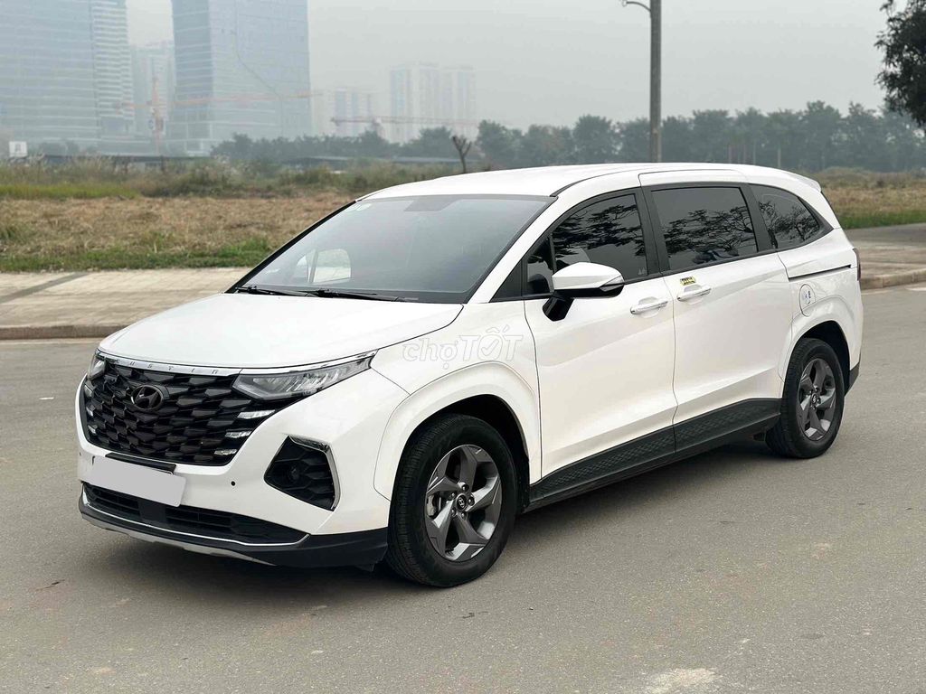 Hyundai Custin 2023 - ảnh 3