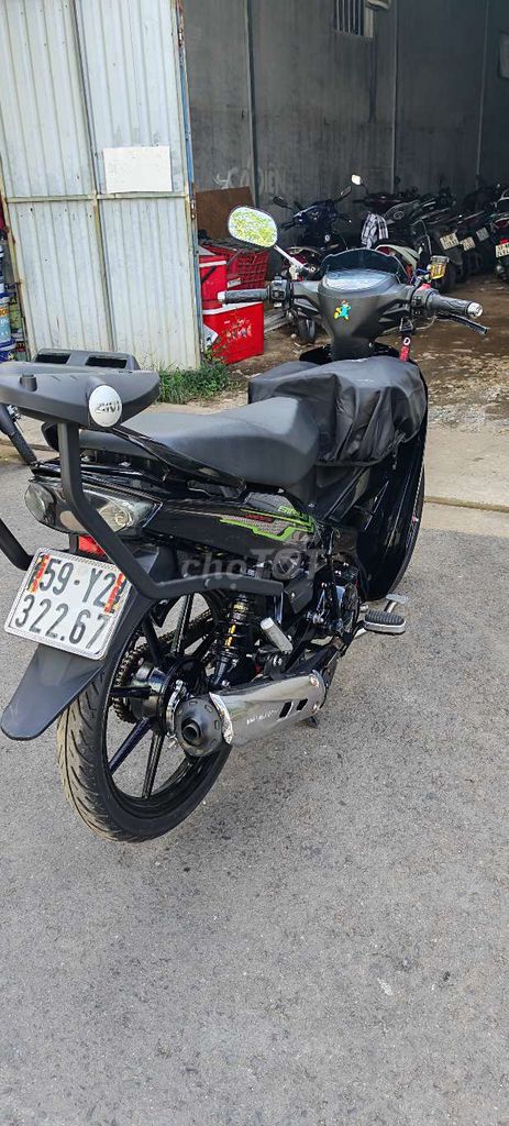 Yamaha Sirius 2012 - ảnh 4