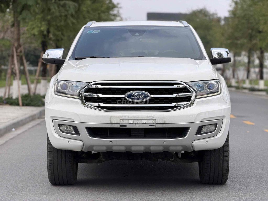 Ford Everest 2019 - ảnh 1