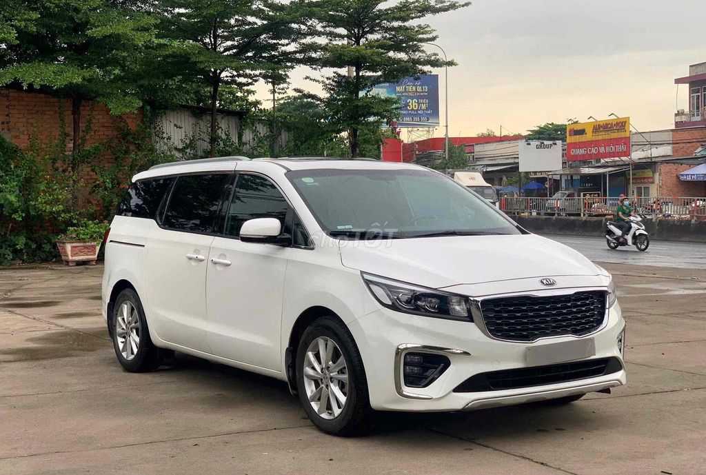 Kia Sedona 2020 - ảnh 1