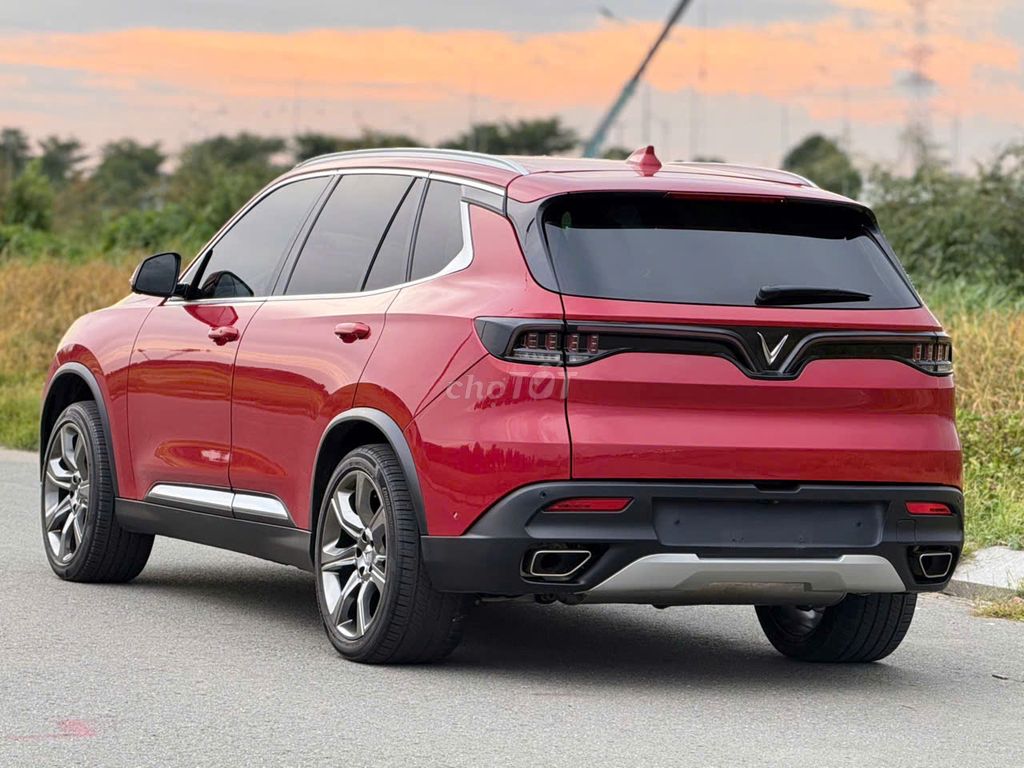VinFast Lux SA2.0 2019 - ảnh 5