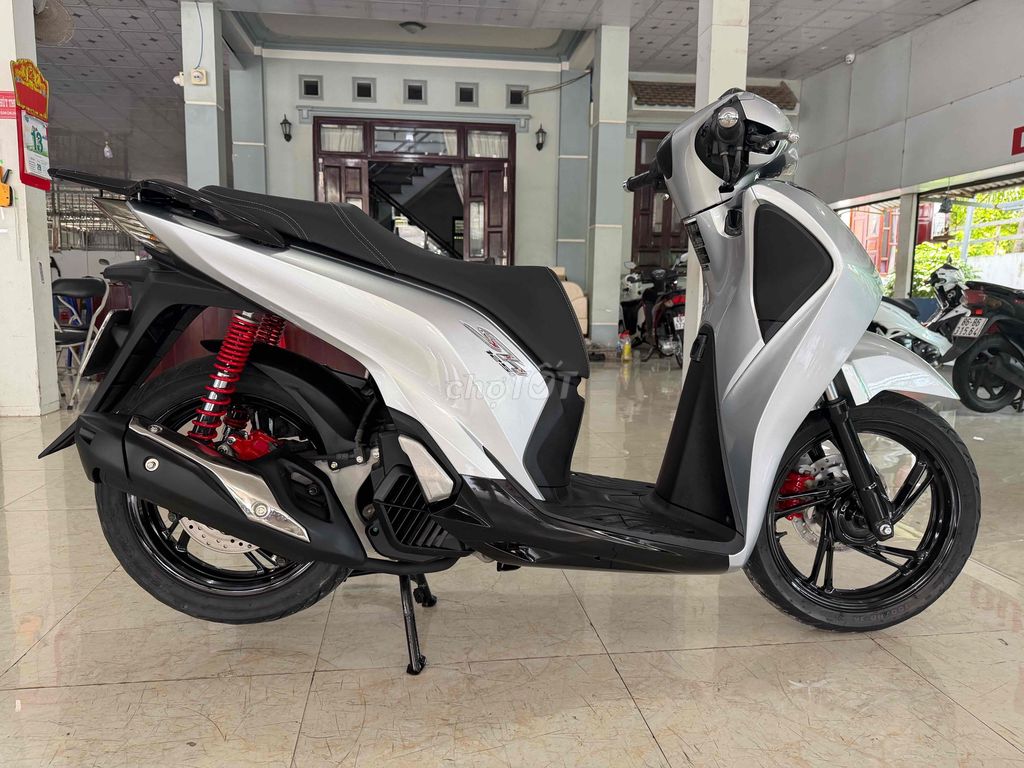 Honda SH 2018 - ảnh 4