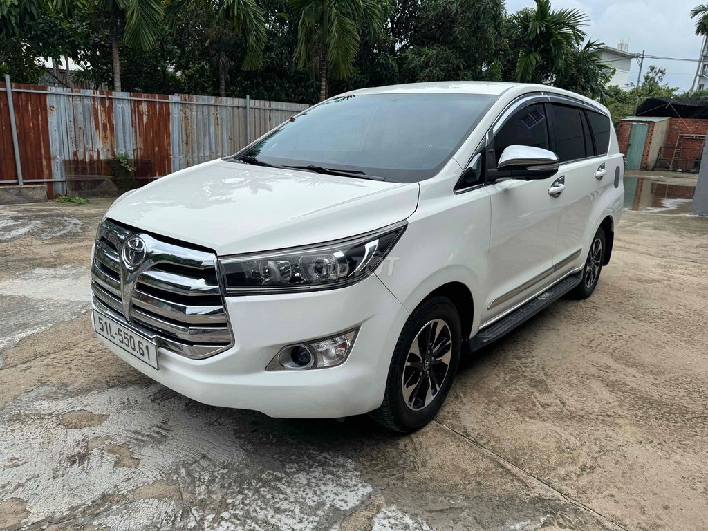 Toyota Innova G 2017 - ảnh 3