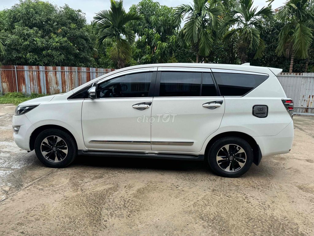 Toyota Innova G 2017 - ảnh 5