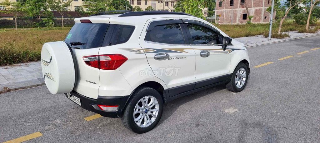 Ford EcoSport - ảnh 3