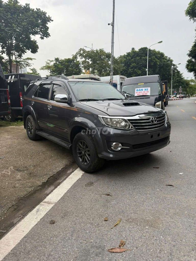 Toyota Fortuner 2016 - ảnh 2