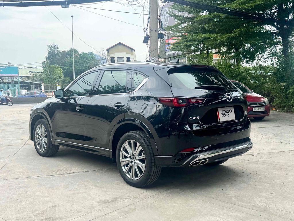 Mazda 2025 - ảnh 3