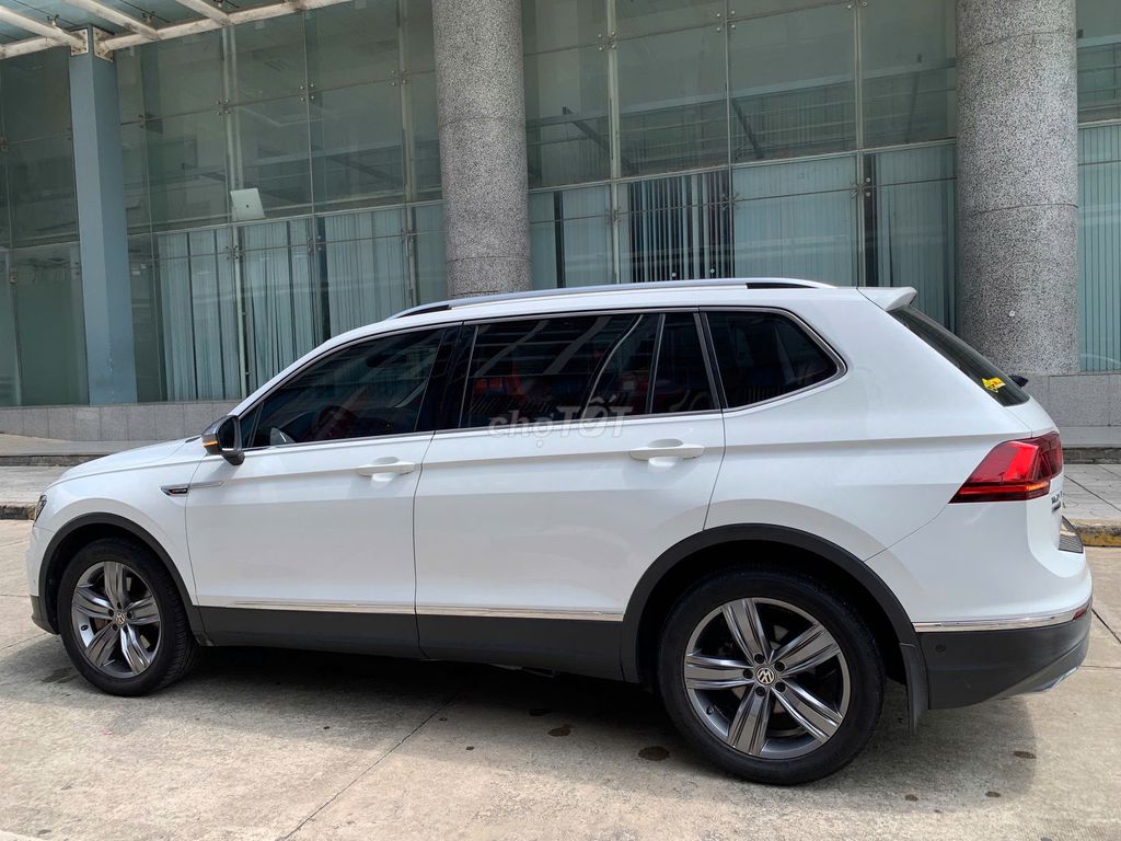 Volkswagen Tiguan Allspace 2018 - ảnh 3