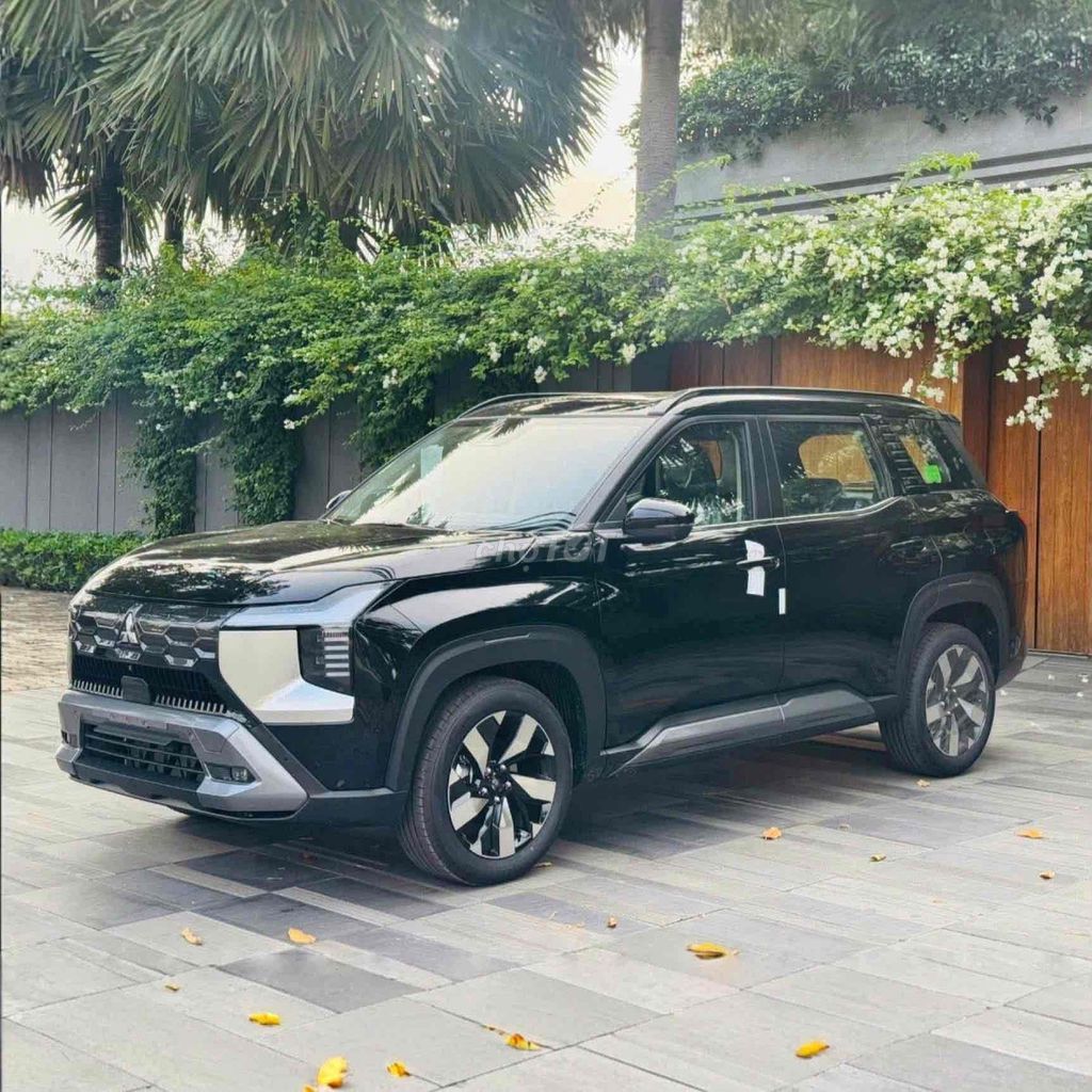Mitsubishi Destinator - ảnh 4