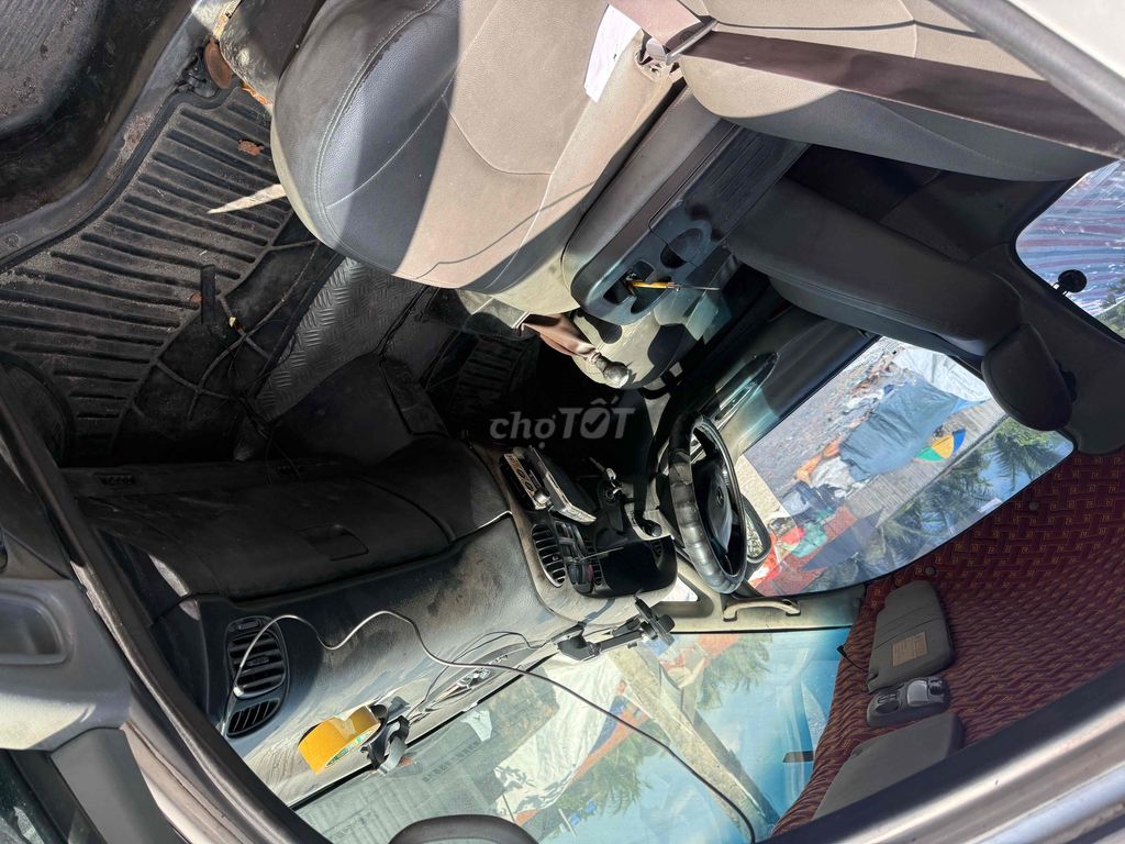 Hyundai Starex 2007 - ảnh 2