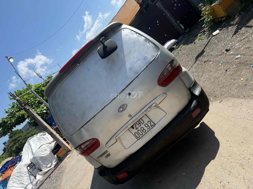 Hyundai Starex 2007 - ảnh 4