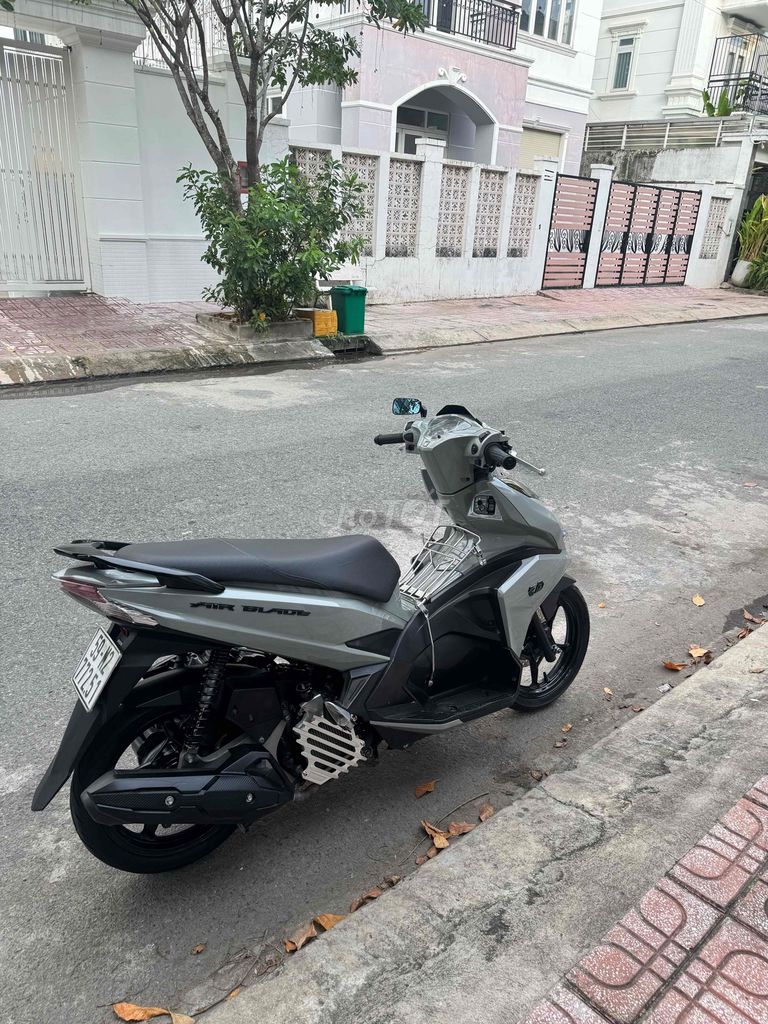 Honda Air Blade 2016 - ảnh 3