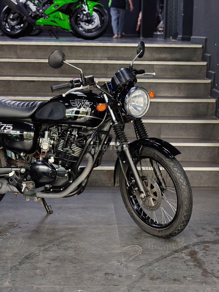 Kawasaki W 2023 - ảnh 2