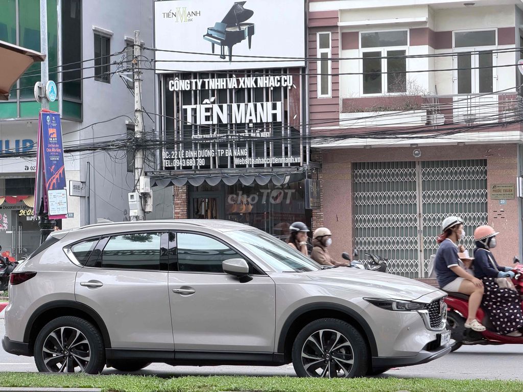 Mazda 2025 - ảnh 1
