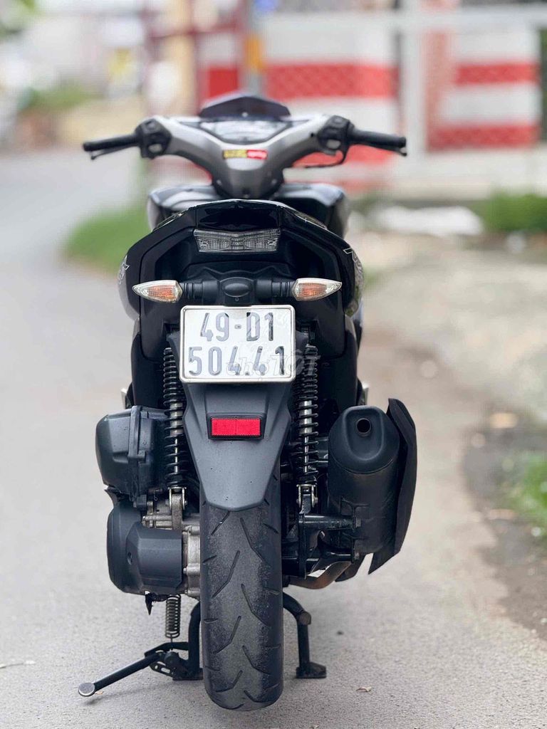 Yamaha NVX 2018 - ảnh 4