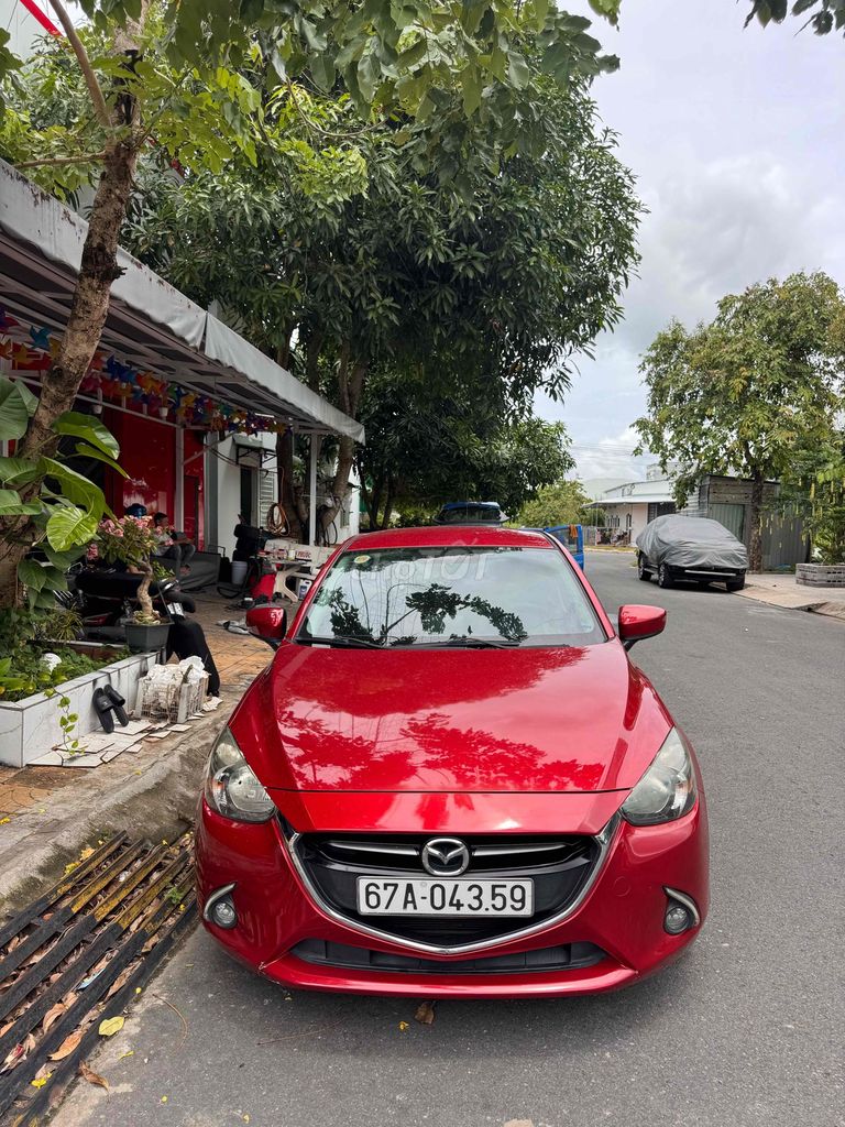 Mazda 2 - ảnh 1