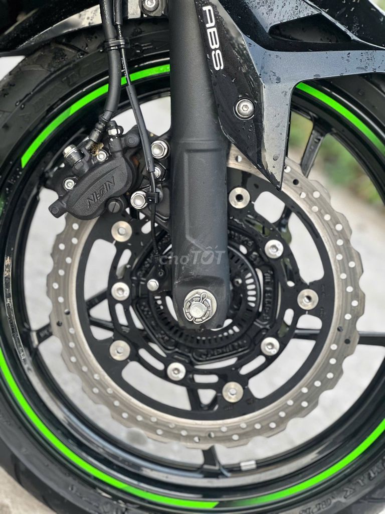 Kawasaki Ninja 2019 - ảnh 1