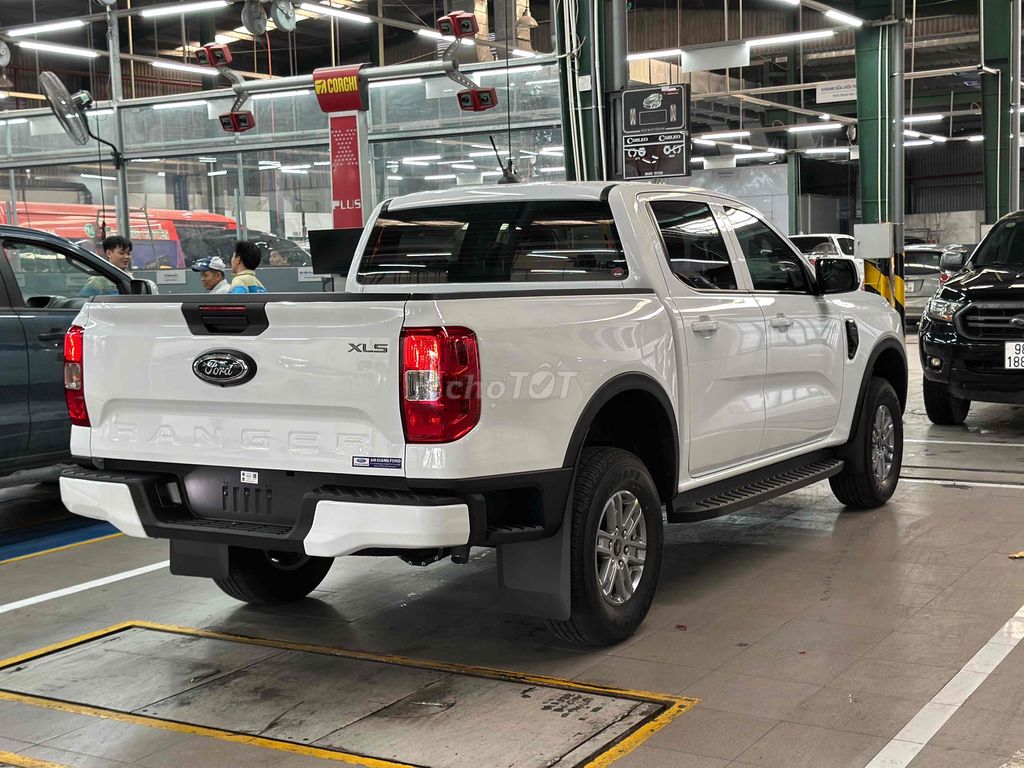 Ford Ranger - ảnh 5