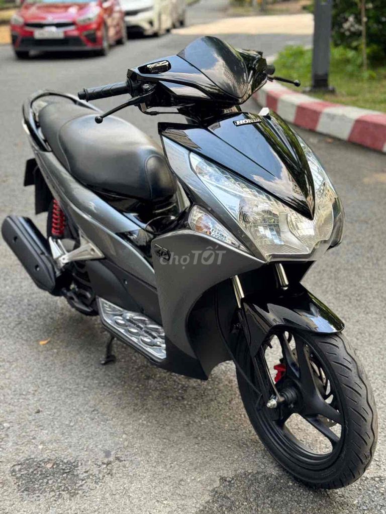 Honda Air Blade 2011 - ảnh 3