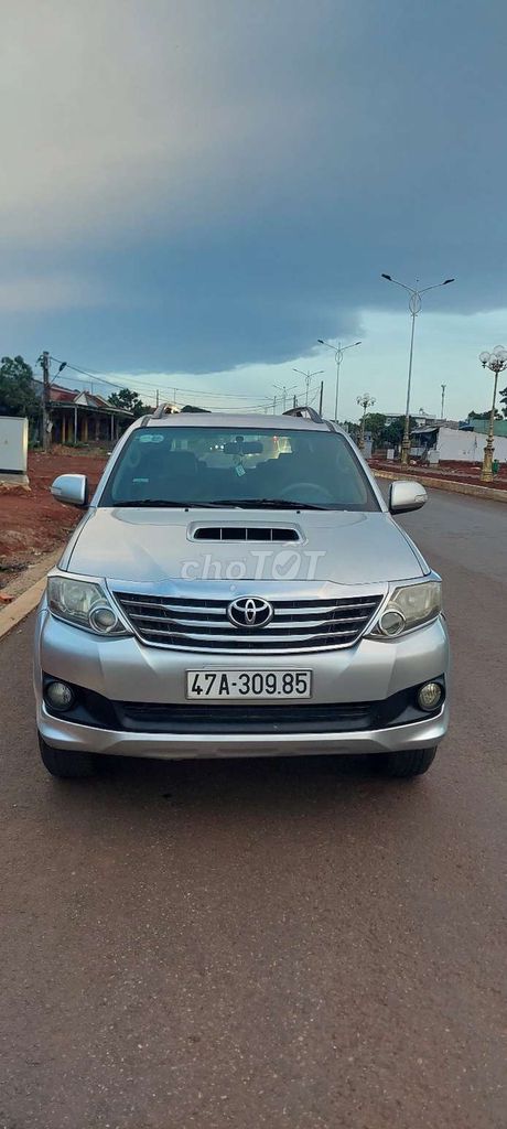 Toyota Fortuner 2013 - ảnh 3