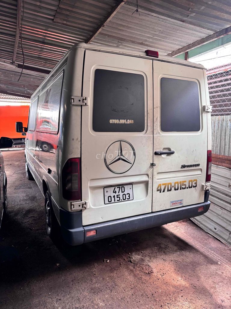 Mercedes-Benz Sprinter 2009 - ảnh 3