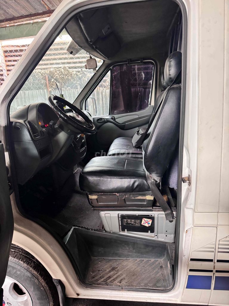 Mercedes-Benz Sprinter 2009 - ảnh 5