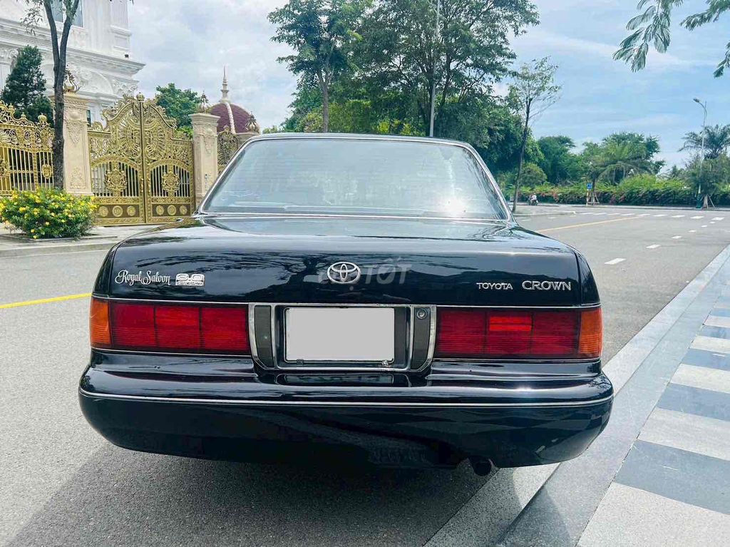 Toyota 1994 - ảnh 2