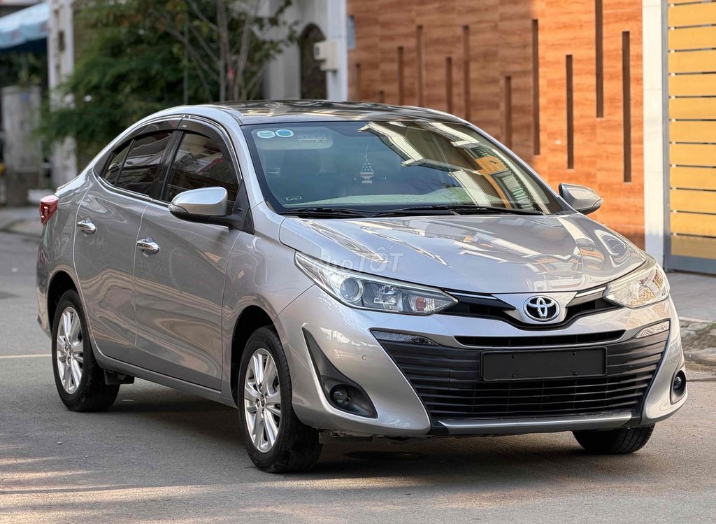 Toyota Vios 1.5G - ảnh 2