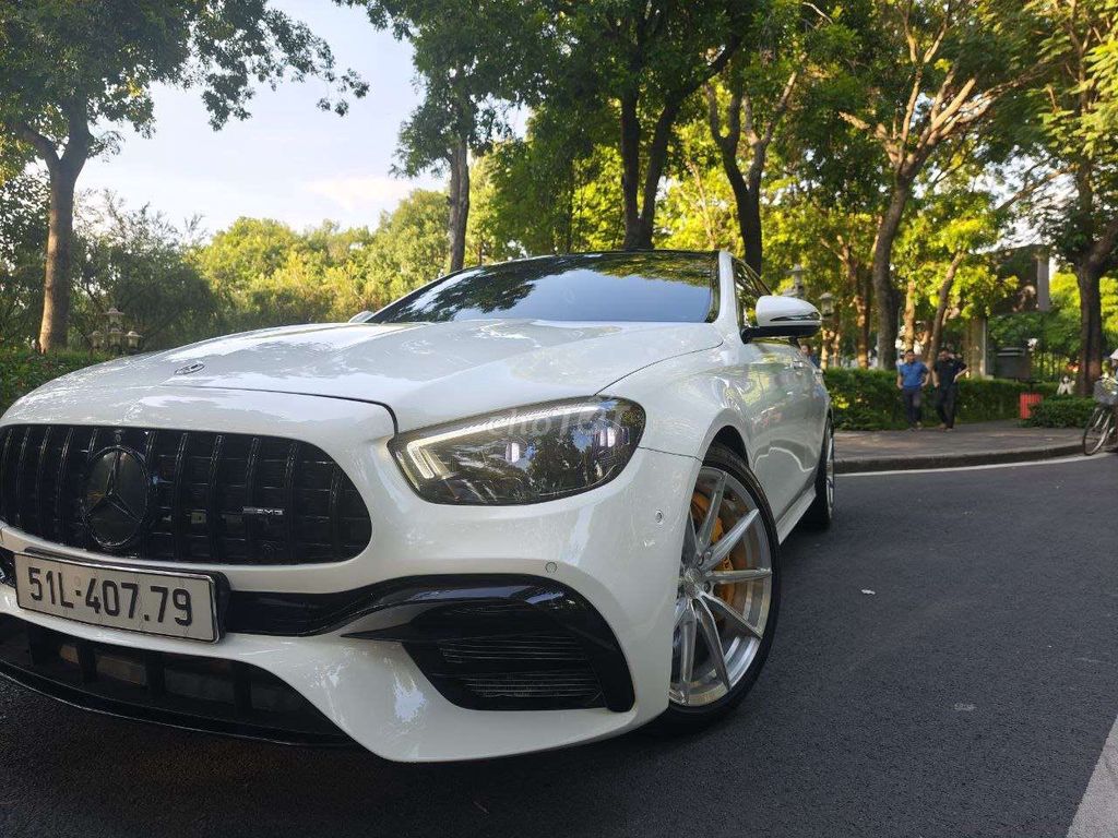 Mercedes-Benz 2024 - ảnh 1