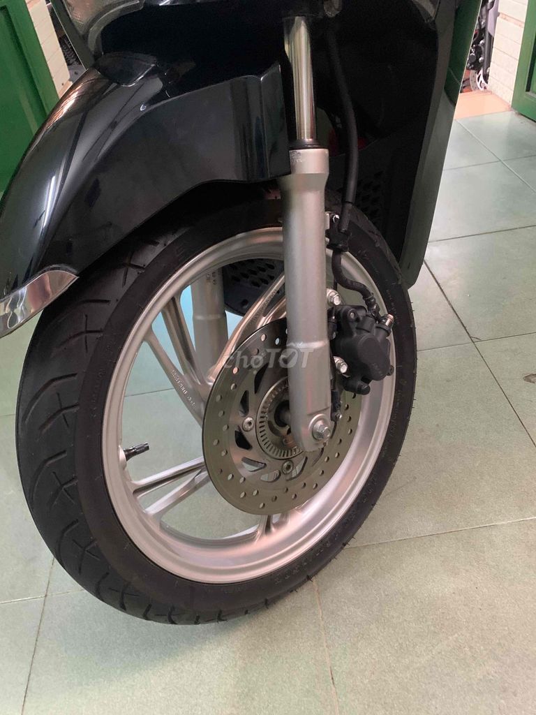 Honda SH 2018 - ảnh 3