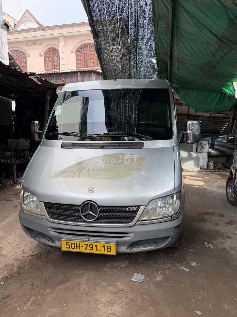 Mercedes-Benz Sprinter 2010 - ảnh 1