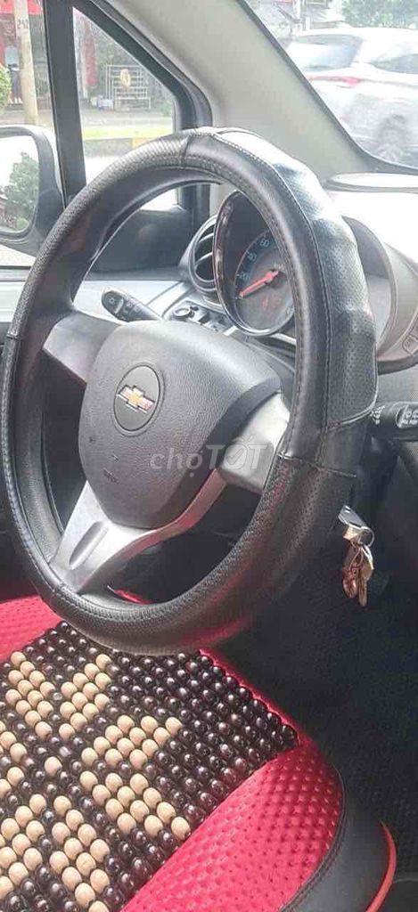 Chevrolet Spark 2017 - ảnh 3