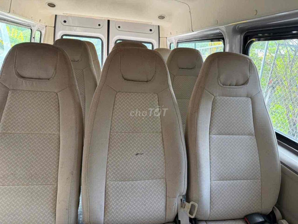 Ford Transit - ảnh 5