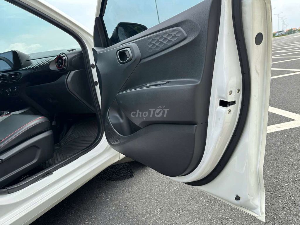 Hyundai i10 2022 - ảnh 4