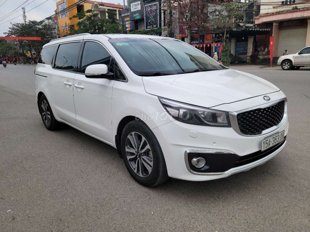 Kia Sedona 2017 - ảnh 5