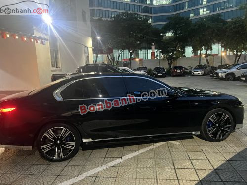 BMW 7 Series 735i M Sport 2023 - ảnh 3