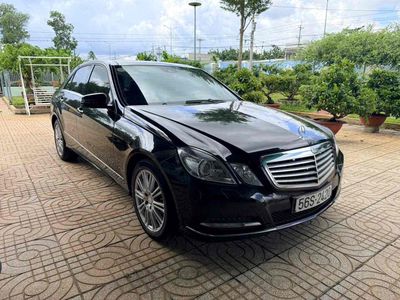 Mercedes Benz 2010 - ảnh 1